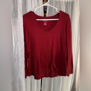 American Eagle V-neck long sleeve top
